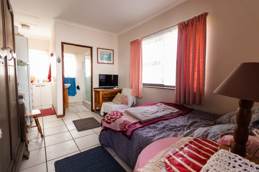 4 Bedroom Property for Sale in Yzerfontein Western Cape